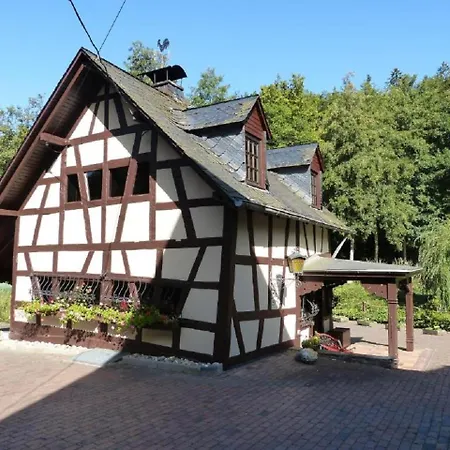 Ausserhalb2 - Gaestehaus Muehlstein Daire *