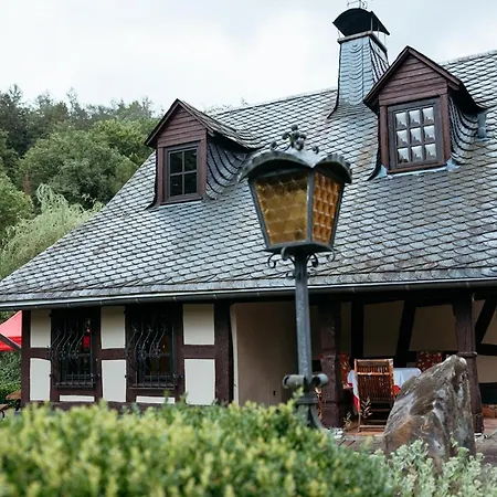 Ausserhalb2 - Gaestehaus Muehlstein * Weisel