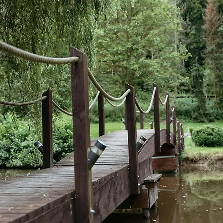 Ausserhalb2 - Gaestehaus Muehlstein * Weisel