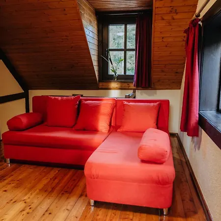 Ausserhalb2 - Gaestehaus Muehlstein Weisel