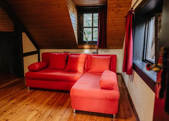 Ausserhalb2 - Gaestehaus Muehlstein Weisel